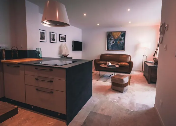 Appartement avec cour privée Centre ville Classé 4 étoiles